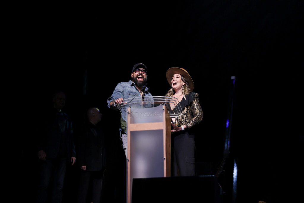 Awards - Misty Meadows Photography (2)