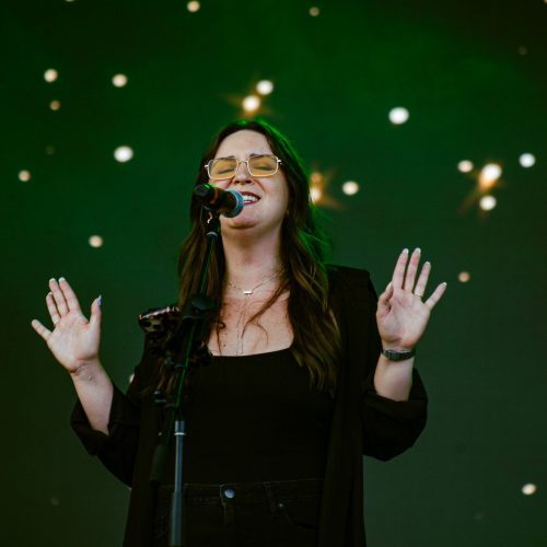 LINDSAY-24