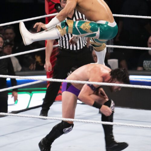 WWE - Monday Night Raw-15
