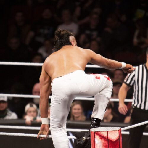 WWE - Monday Night Raw-73