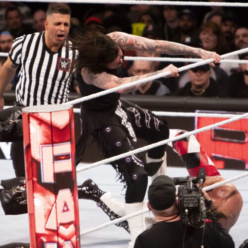 WWE - Monday Night Raw-77